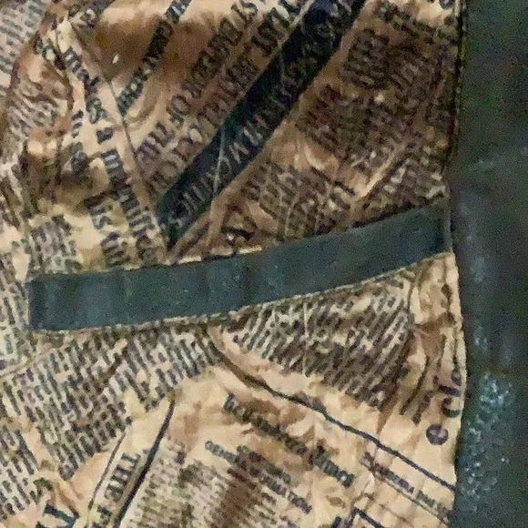 Vintage Leather Jacket w/patches - Picture 4 of 12